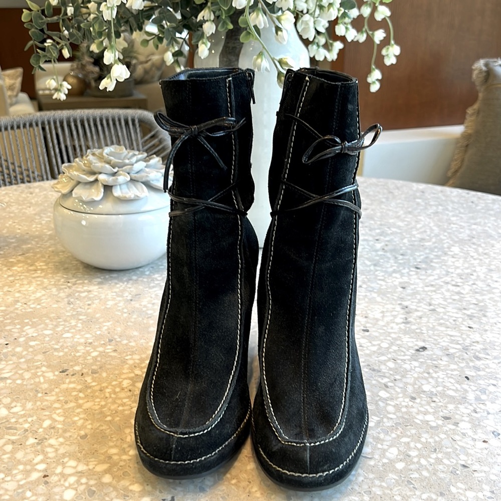 Franco Sarto Black Suede Wedge Booties Sz 10